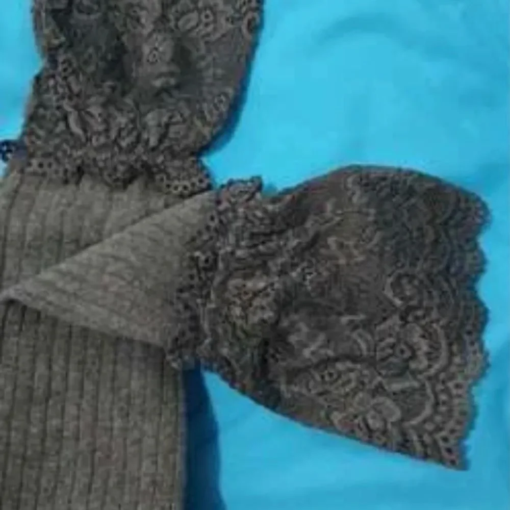 Dark Grey Ruffled Lace Thigh High Socks - Picture 7 of 8